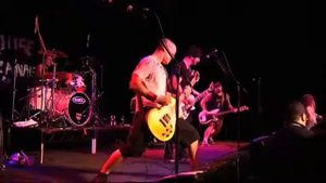 Exit - No Use For A Name (Live)