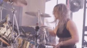 Джен Леджер - Неостановимая. Интервью на русском.