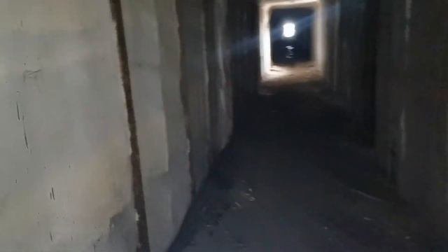 Нашли в лесу заброшенную военную базу. И хранилище боеголовок. Заброшенные места.