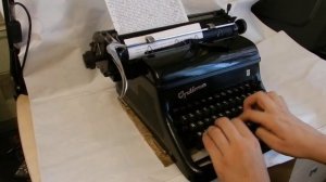 Пишущая / печатная машинка 1951 Optima M10 | typewriter schreibmaschine