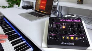Waldorf Streichfett string synthesizer | Play (sounds demo)