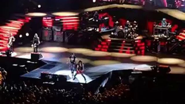 Guns N Roses смотреть онлайн