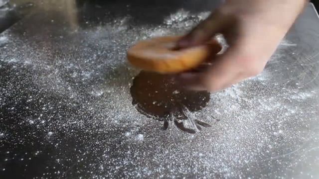 Cheesy Crackers - Homemade Cheese Crackers Recipe