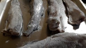 Самый простой способ приготовления минтая без масла и жарки