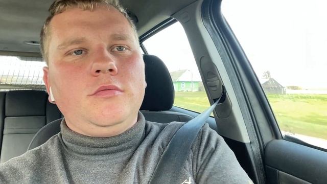 Пришлось ехать за новыми карнизными планками. Новый вид дома с ветровыми планками. смотреть онлайн