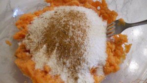 Сладкая запеканка из моркови с корицей