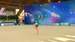 Крылатые качели?Валюша 6 лет. Художественная гимнастика.