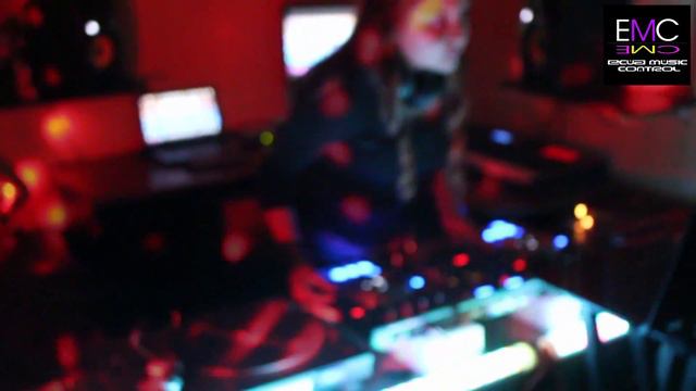 DJ GENESIS LARREA - EMC (Ecua Music Control) - EPISODIO 1 смотреть онлайн