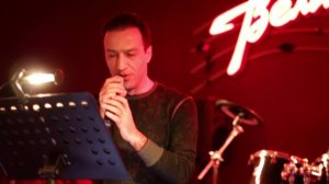 Армянин исполняет бурятскую песню (Иркутск)