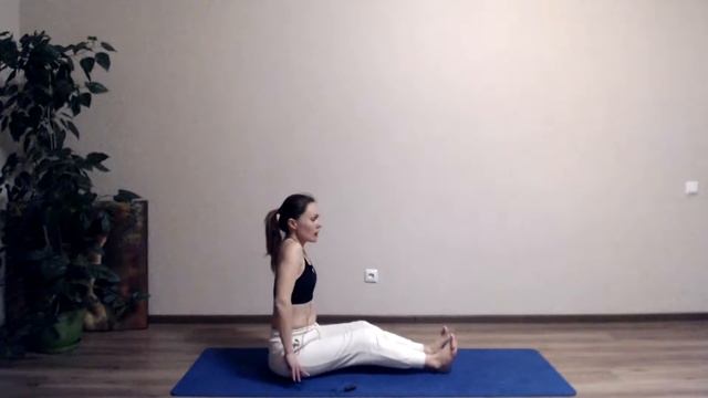 Простая практика вечером. Йога он-лайн