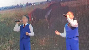 Красный конь. Дмитрий и Сергей Коценко