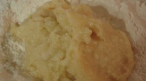 Жареное заварное тесто