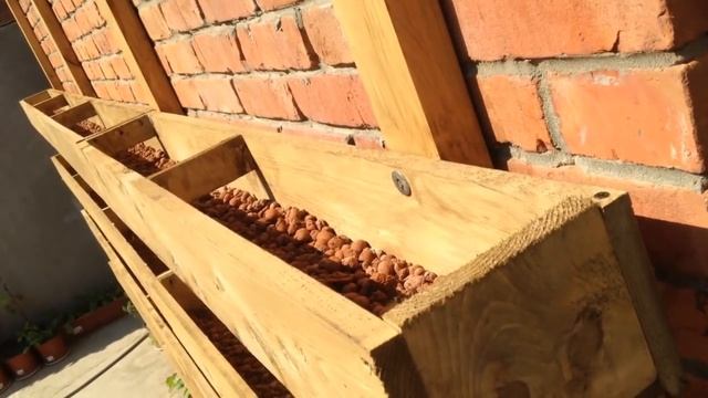 Грядка для клубники(ГОТОВИМ ГРУНТ). Клубника в горизонтальных грядках.