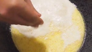 Креветки в сливочно чесночном соусе