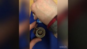 Замена батарейки в карманных часах /Replacing the battery in a watch Sustitución de la pila de relo