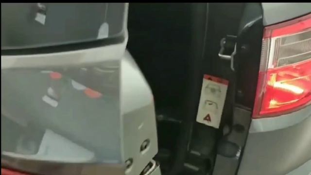 How to open Ford Ecosport boot or Tailgate смотреть онлайн