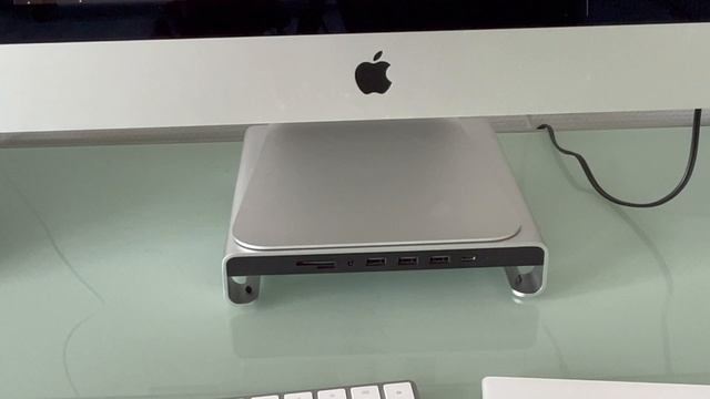 Satechi Aluminium Monitor Stand Hub Silver for Imac (Unboxing & First Impressions) смотреть онлайн