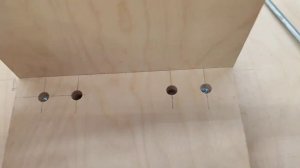 Практичное, надежное, удобное, разборное мебельное соединение