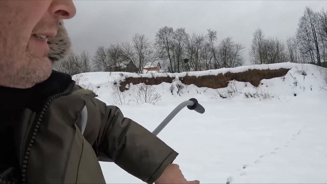 Пробую ловить на искусственного мотыля. Зимняя рыбалка. смотреть онлайн