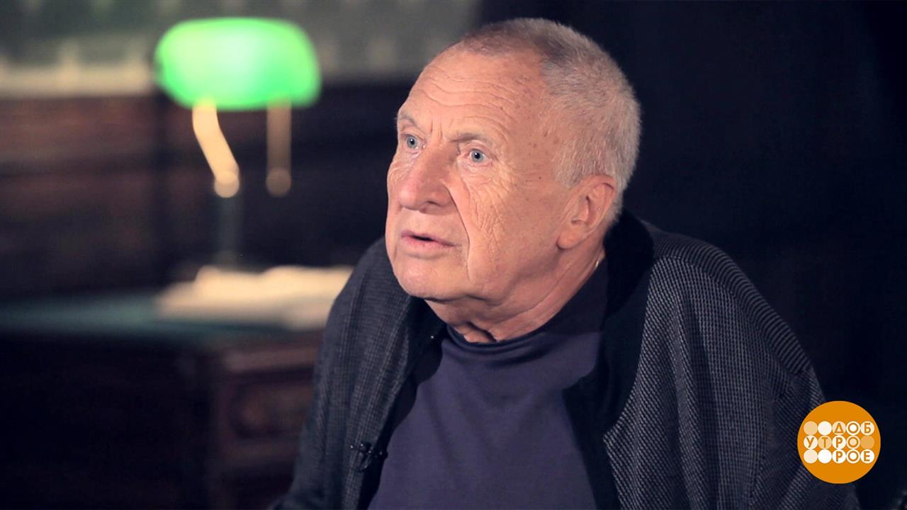 Андрей Смирнов Режиссер. Андрей Смирнов белорусский вокзал. Режиссер фильма белорусский вокзал Андрей Смирнов. Белорусские режиссеры