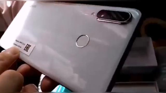 Покупка телефона Honor 20 LIte. Ледяной белый. Хорошая фирма или нет? смотреть онлайн