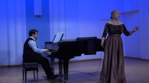 Д. Аракишвили "Догорела заря" - исп. Елизавета Воронина