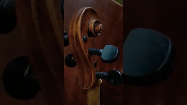 Старинная итальянская, мастеровая скрипка.
