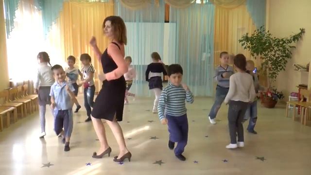 Коммуникативные танцы-игры как одна из форм работы с детьми дошкольного возраста