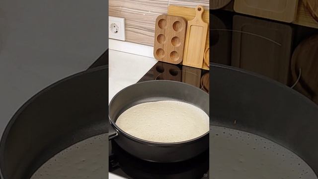 Масленица же!Блины на кефире.Чай с чабрецом? смотреть онлайн