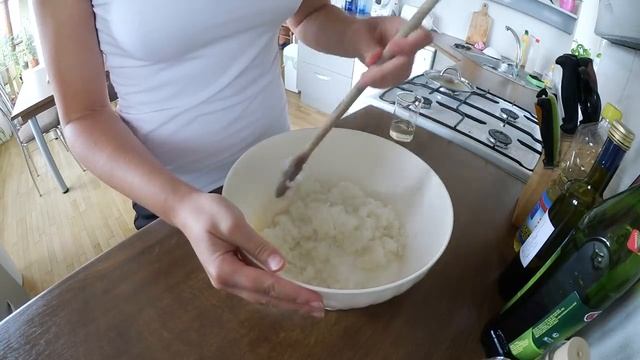 Příprava maki sushi смотреть онлайн