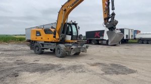 Used Liebherr R 920 2018 Wheeled excavator | equippo.com