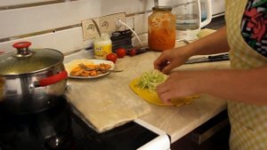 6 блюд из курицы. Готовлю на несколько дней. Экономное меню из 1 курицы: суп, 2 вторых, салат, руле