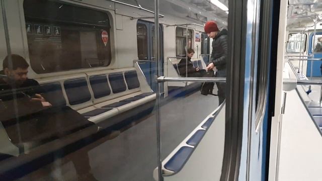 {3840x2160p60 UHD} Поездка в 81.717/714 Номерной ПРЕОБРАЖЕНСКАЯ ПЛОЩАДЬ - СОКОЛЬНИКИ смотреть онлайн