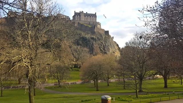 Edinburgh Princes Street Gardens 1 смотреть онлайн