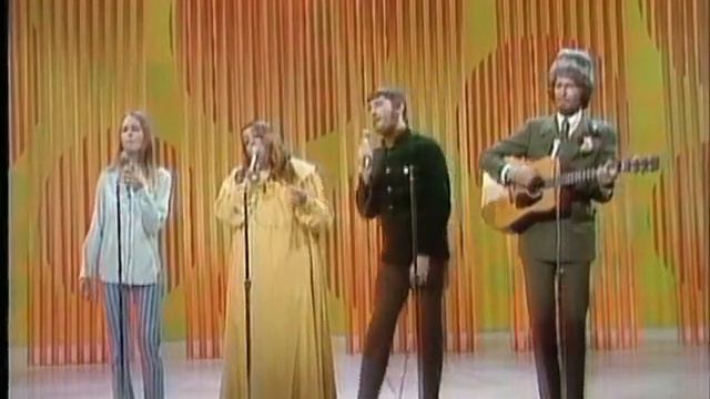 MAMAS AND THE PAPAS - CREEQUE ALLEY - MATTPOP REMIX / VJ TOM YAZ