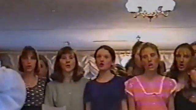 04. Выпускной в музыкальной школе №2, Псков, 1998 год