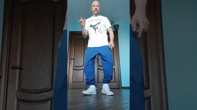 SHUFFLE DANCE TUTORIAL УЧИМСЯ ТАНЦЕВАТЬ ШАФФЛ С НУЛЯ ДОМА ???