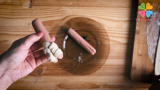 Детский Хэллоуин. Как приготовить тематические угощения смотреть онлайн