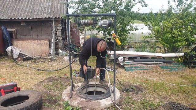 КАК ВЫТАЩИТЬ застрявший заиленный НАСОС ? смотреть онлайн