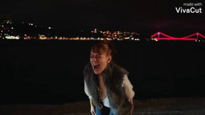 Ясемин и Гёкхан - В самое сердце («Госпожа Фазилет и её дочери») Yasemin ve Gökhan