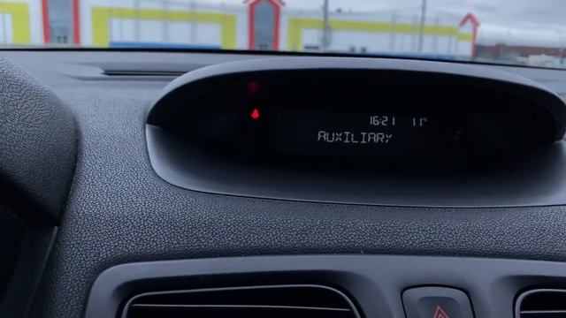 Renault Fluence. Отзыв. Обзор. Промо. Ссылка на объявление под видео. смотреть онлайн