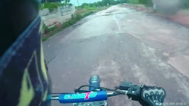 Катание По грязи НА питбайКе смотреть онлайн