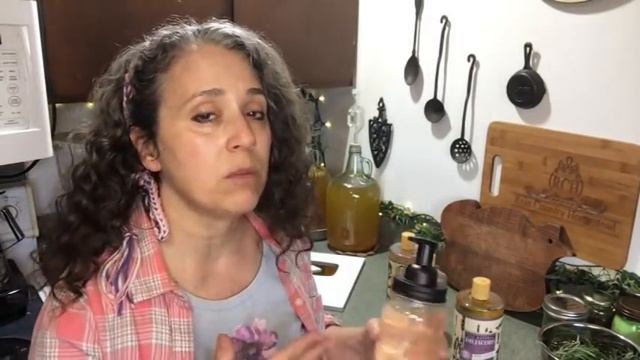 Lavender Leaves, Castile Soap, and Other This~N~That смотреть онлайн