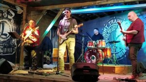 Тугарин Hill (Tugarin Hill Band) - Между Богом и чертом