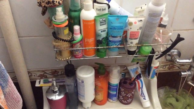 В Москве 22 Часа, В Волгограде 23, В Новосибирске 2 Часа ночи, В Анадыре 7 утра смотреть онлайн