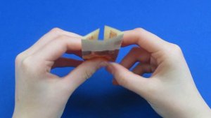 Как сделать цветок из денег. Манигами цветок