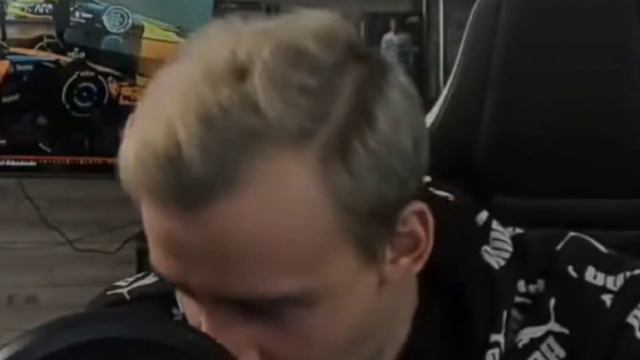 Эксперты Гонок - Ярослав спит, служба идёт смотреть онлайн