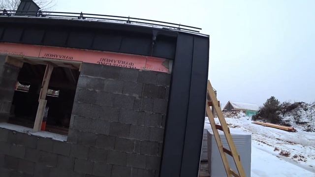 Объемный вентилируемый конек на фальцевой кровле смотреть онлайн