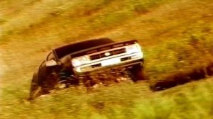1995 Nissan Pathfinder Car Commercial
