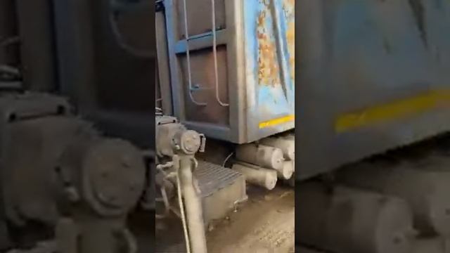 Ломовоз с манипулятором 7953Е7